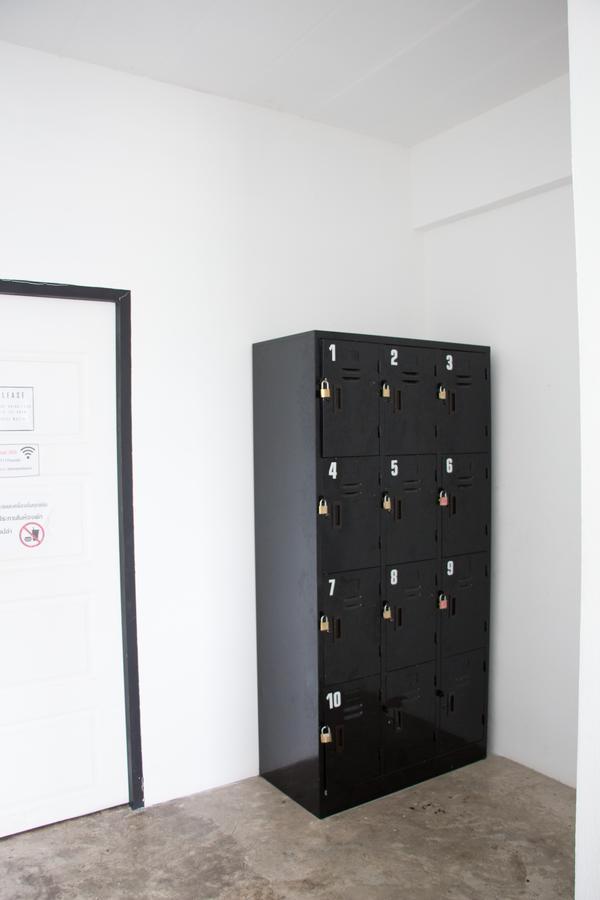 פרה נאקון סי איוטאיה 11:11 Hostel מראה חיצוני תמונה